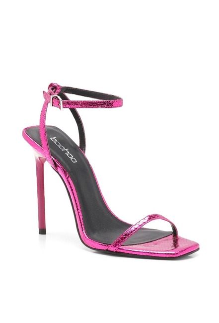 E-comm: Sexy Heels to Ring in the New Year
